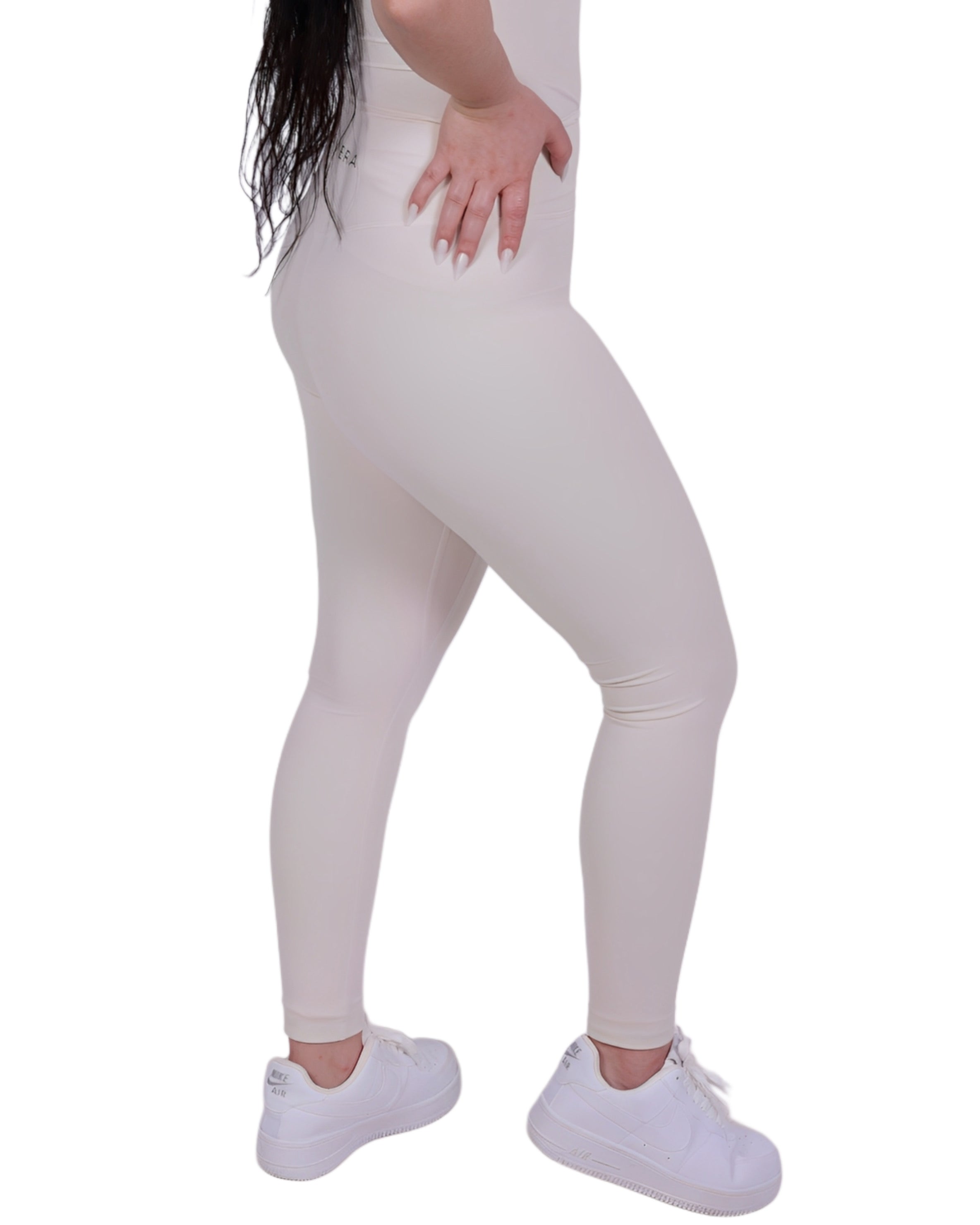 Second Skin™ Leggings Ivory – Figure-hugging & flexible