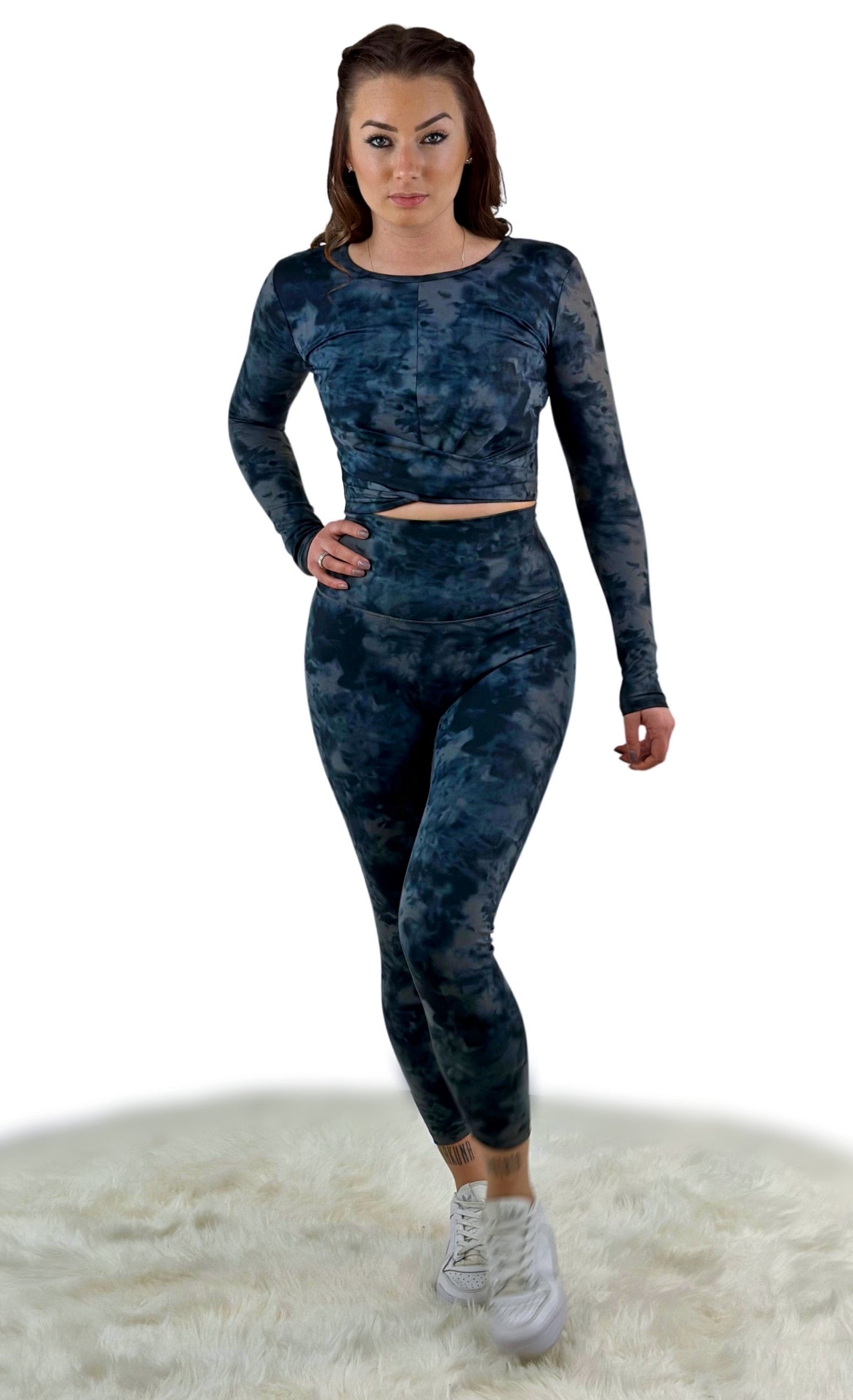 Doris Tie-Dye Legging – Dark Gray | Seamless performance leggings with an artistic edge