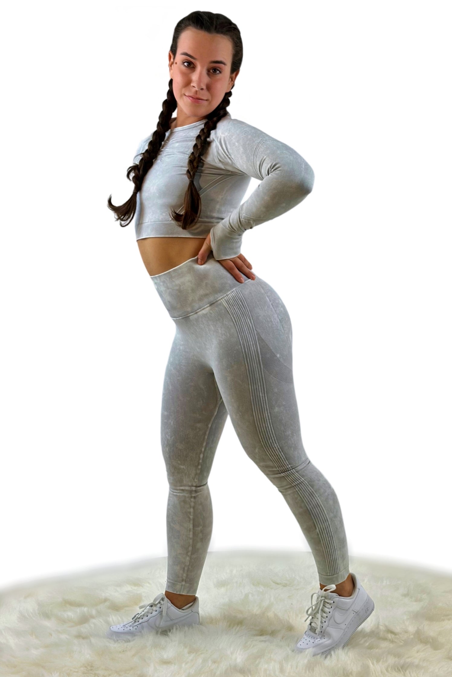Nova Washed Out Premium Legging – Light Gray | Seamless, sculpting leggings with vintage wash and luxury performance