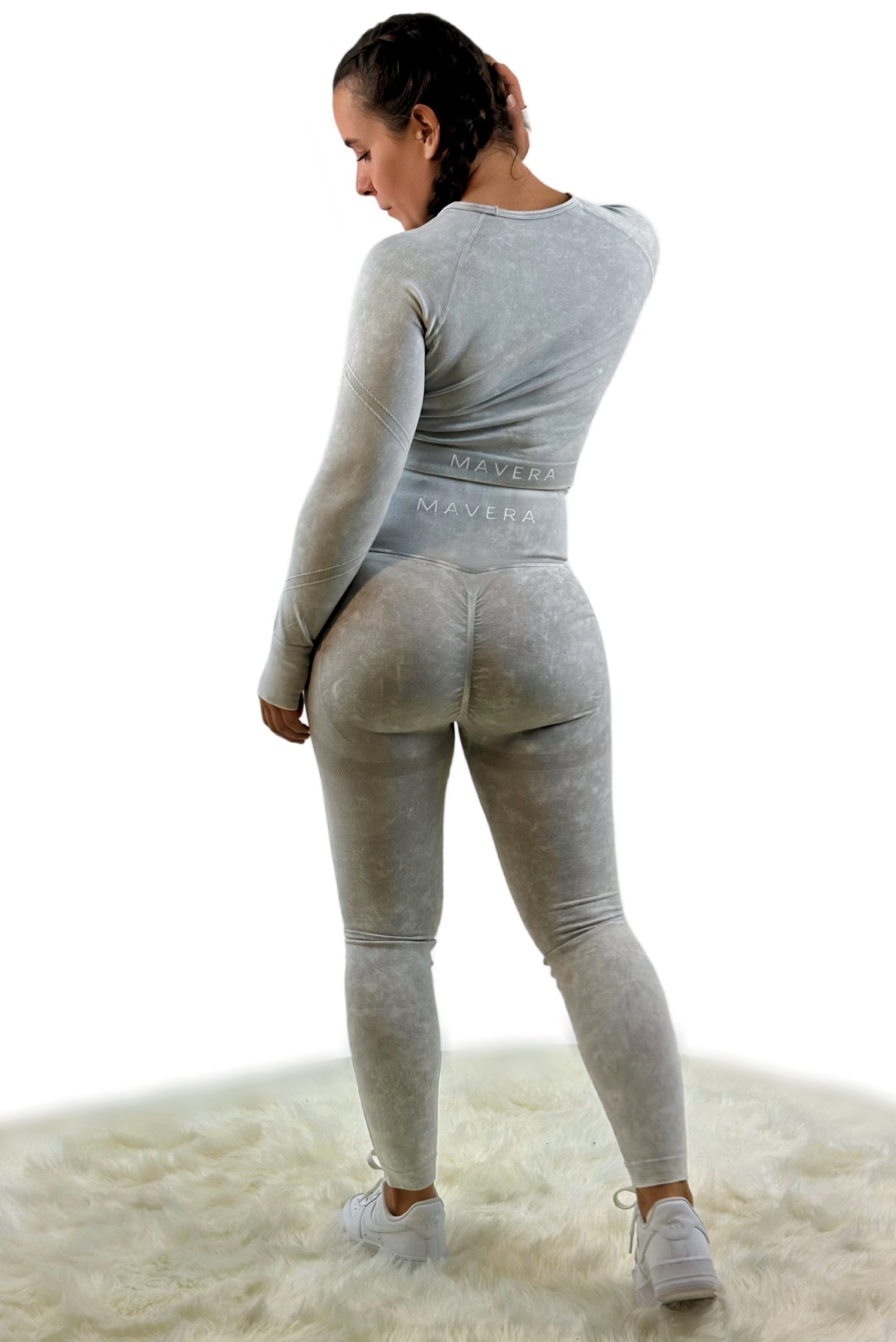 Nova Washed Out Premium Legging – Light Gray | Seamless, sculpting leggings with vintage wash and luxury performance