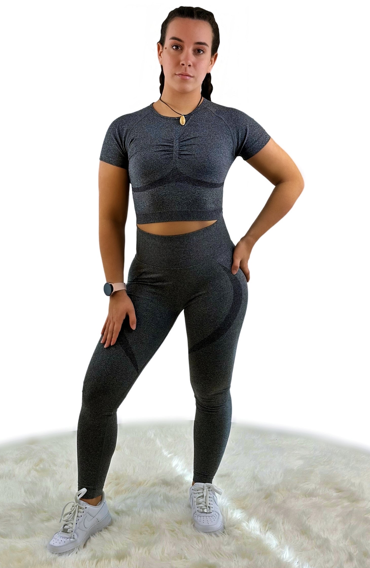 Premium Borealis Kollektion: Atmungsaktives, flexibles und leichtgewichtiges Activewear-Set für Frauen, ideal für Pilates und Hardcore-Workouts. Antibakteriell, antistatisch und aus hochwertigem Spandex/Nylon-Mix für ultimativen Komfort und Langlebigkeit